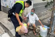 84歲老翁為兒孫買團圓菜　騎車慘摔暖警助返家