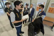 影/富少猥褻女大生潛逃出境　泰國曼谷機場遭泰警逮獲遣返