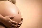 跨性別男變性手術醫師突發現「已懷孕5個月」！成義大利首例海馬爸爸