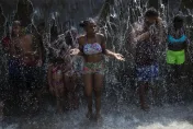 體感飆破52度！巴西遭史無前例熱浪肆虐　高溫狂襲近3000城市