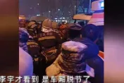 影/人疊人！北京地鐵「斷兩半」515人送醫102人骨折　官方曝事故原因