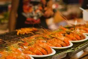泰國蝦飆漲「1斤將近400元」！內行曝原因嘆：釣蝦場將越來越少
