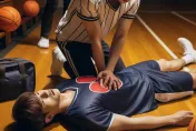 快訊/師大體育館驚傳有男子昏迷！旁人幫CPR　OHCA送醫搶命中