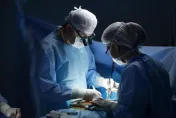 醫療重大事故又+1！日本醫手術直接切斷動脈　40歲患者大量失血「慘死手術台上」