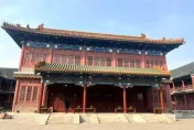 北京「皇家級四合院」網拍開價20億　7座古建築占地如足球場大