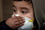 阿根廷首都爆「神秘呼吸道疾病」60名患者嚴重肺炎！年輕人佔多數