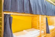 被看光光！陸多間大學修改宿舍規定　禁止學生安裝「床簾」