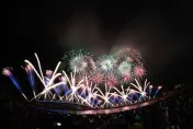 2024澎湖國際海上花火節試放  逾3千人共享煙花燦爛