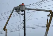 暴雨襲台南！安南區「高壓斷線+礙子破損」　台電：378戶已全面復電