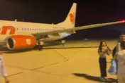 剛起飛「轟一聲」引擎冒火花！泰國獅航濟南飛曼谷航班遭鳥擊急折返