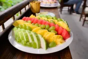 水果切開營養全跑光？研究實測曝：西瓜、芒果切塊營養不減反增