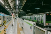 快訊/東京電車驚傳有人持刀　警網包圍當場制伏兇嫌