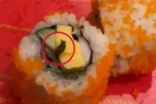 花壽司鑽出活蛞蝓…合點壽司揭「生物來源」道歉了　澄清沒刪評論