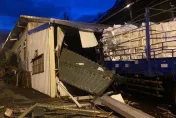 恐怖海鮮外送！北宜公路貨車「煞車失靈」撞進鐵皮屋　驚險畫面曝光