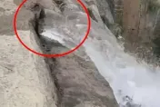 亞洲最高瀑布認了「靠水管放水」　雲台山瀑布景區：做了小小提升