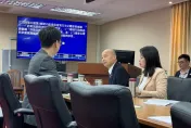 韓國瑜現身委員會關心「打詐四法」　郭正亮曝原因：想要雙頭並進