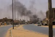 影/40死！蘇丹武裝衝突戰火殃及平民　人口稠密區遭炮擊損失慘重