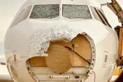 快訊/機鼻嚴重損毀！飛往維也納客機遭冰雹襲擊　死傷人數曝光