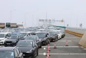 港珠澳大橋日均1.2萬車次創新高　「港車北上」申請者破6萬