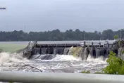 影/美威斯康辛州暴雨水壩潰堤　當局緊急疏散千人