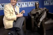 美國喜劇《宅男行不行》「質子教授」巴布紐哈特離世　享耆壽94歲