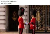 文化部長儀隊退出大廳扯解嚴　邱世卿：英國該好好向台灣學習