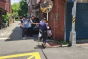 快訊/內湖50歲男中暑癱軟倒地「意識不清」　遇巡邏警救命