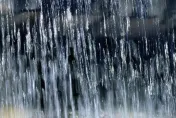國家警報響了！台南、屏東4山區「暴雨狂灌」　氣象署：留意溪水暴漲
