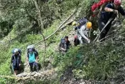 失溫奪三命！ 3登山客天冷交疊取暖仍罹難　家屬哀慟跪地不捨