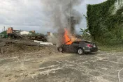 快訊/嘉義驚悚火燒車！高中籃球場小客車遭火球吞噬　駕駛成焦屍