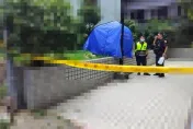 快訊/士林傳恐怖墜樓案！　40歲女倒臥社區花圃明顯死亡