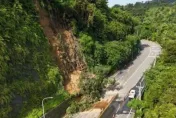 大雨狂襲！台3線大湖段土石植被滑落　恢復「單線雙向通車」