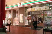 7-11竟然裝上鐵捲門！　「部分」24小時營業分店將走入歷史