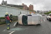 快訊/北市翻車車禍！休旅車水源快速道路自撞側翻　駕駛受困自行爬出