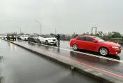 宜蘭三星「雨天5車追尾」！疑煞車不及「撞成一整串」