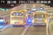 國道車禍！國3碧潭隧道遊覽車、校車追撞　1人受傷送醫