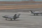 燃油耗盡！美軍2架F-35戰鬥機　急降日本松山機場