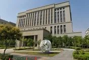職業軍人為賺外快代領「毒包裹」　遭判刑5年10月