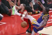 NBA/嘴綠又搞事！對手媽媽嗆：手腳放乾淨…整天靠髒人奪冠