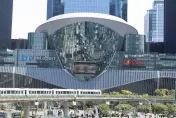 南港LaLaport才開幕1個多月　電梯停電「6人受困40分鐘」