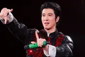 演唱會驚傳意外！王力宏跌落「舞台大洞」險受傷　經紀公司回應了