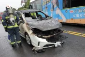 陽明山仰德大道火燒車　休旅車陷火海駕駛急逃生