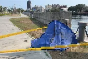 愛河浮屍案！50歲男「身分成謎」　高雄警全力追查