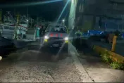 影/驚悚！基隆環港街轎車落海　男駕駛送醫不治