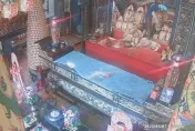 彰化300年五通宮慘遭浩劫！惡男持鐮刀「斬首」多尊神像