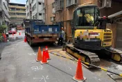 新店瓦斯管線被挖破「濃度破表」　消防急架設水線警戒