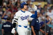 影/大谷翔平炸裂！「45轟45盜」史上第1人　100打點平單季最佳