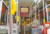坐博愛座遭驅趕！公車司機嗆「不起來就不開車」　OL氣炸揭真相：車上很空