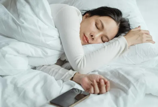 婦「打呼越來越大聲」就醫發現大腫瘤　切片證實鼻咽癌