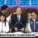民進黨團亂控「舉手表決算錯人」　韓國瑜傻眼：4綠委在抽菸「去外面看一下」